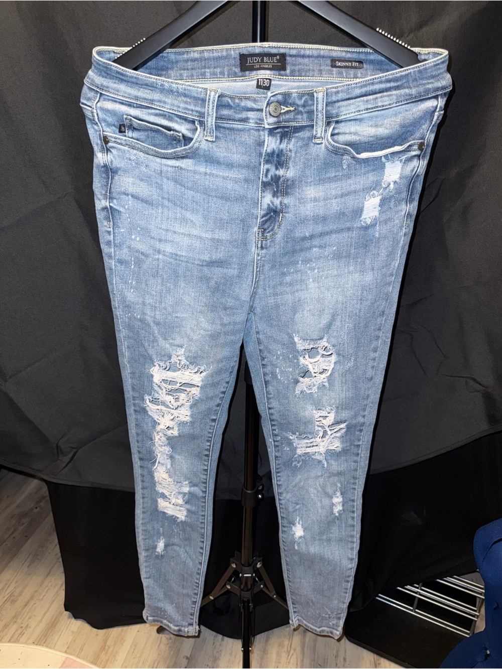 Judy Blue Women's Light Blue Distressed Skinny Jeans